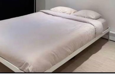 Design Within Reach Min Queen Bed Luciano Bertoncini
