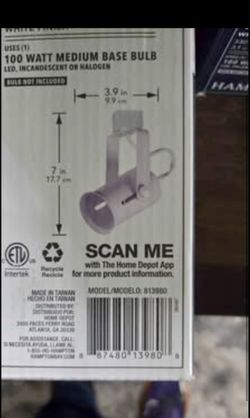 Hampton Bay Track Lighting Fixtures - 6 for $50