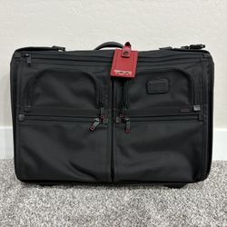 TUMI ‘Alpha’ Black Nylon Carry-On Garment Bag - 22033DH