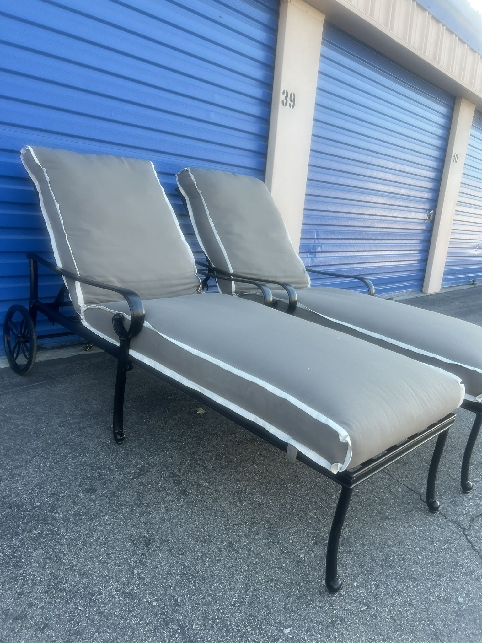Hanamint Lounge Chairs/ Pool Chairs/ Chains Lounge Chairs