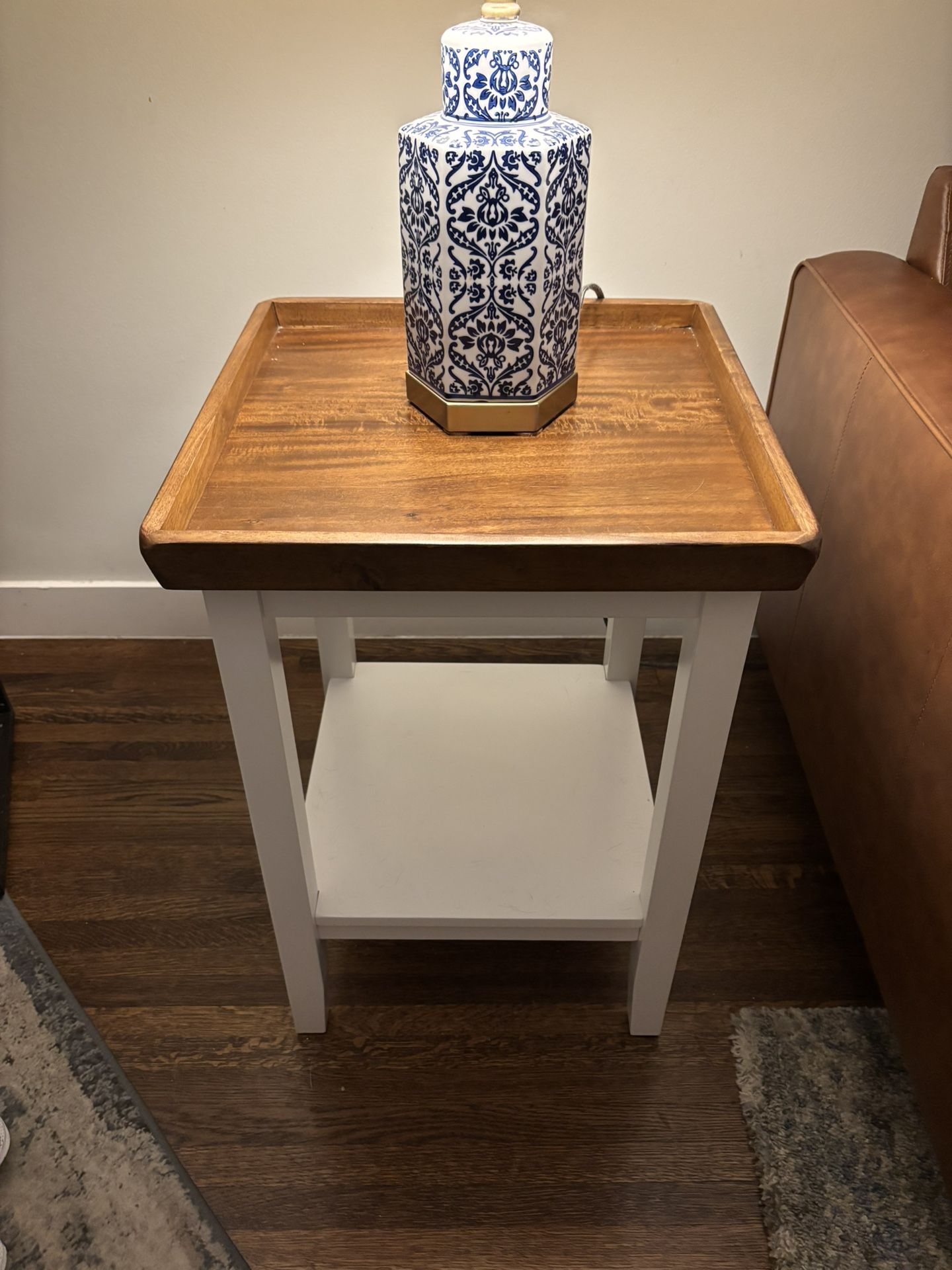 2 End Tables