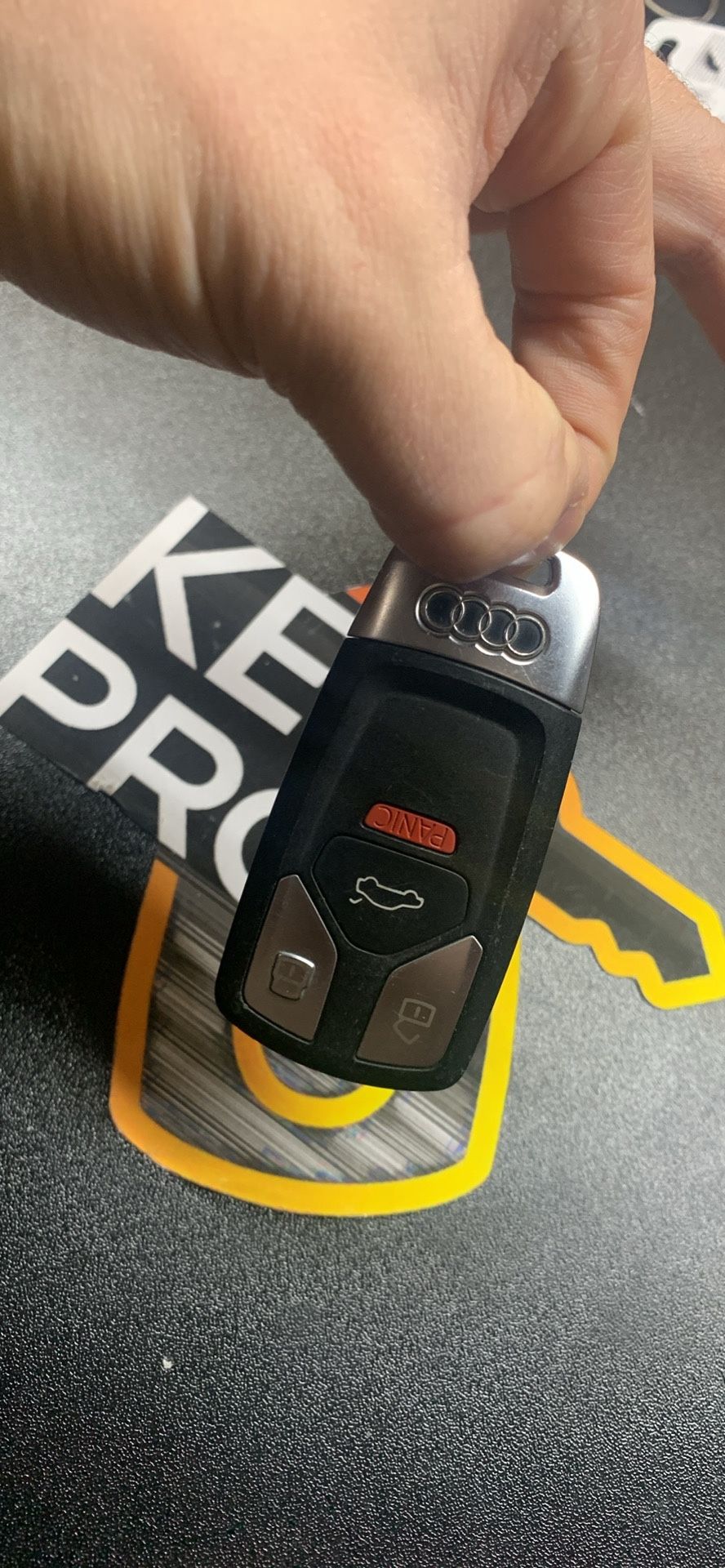 Smart fob Audi A4 keyless 