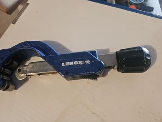 Pipe cutter, LENOX. USA, Speed adjustable,  Excellent Condition. 21013, E MESA