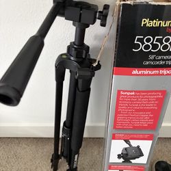 Platinum Camera stand. Never used - still in box
