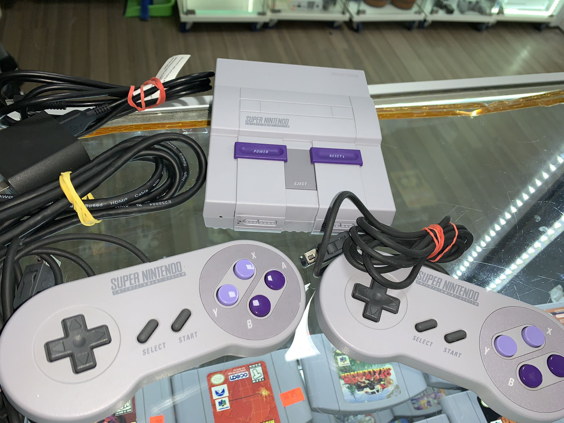 Mini Super Nintendo Classic With Two Controllers With Preloaded Games