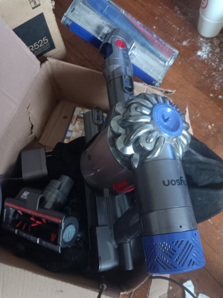 Dyson Rechargeable Vacuum 
