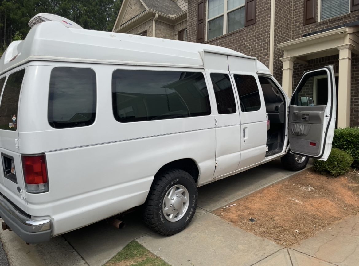 1998 Ford E-350