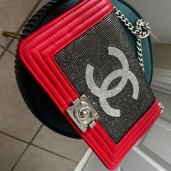 Chanel Purse for Sale in Stonecrest, GA - OfferUp