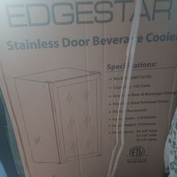 EdgeStar
19 Inch Wide 105 Can Capacity Extreme Cool Beverage Center