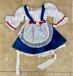 Girls costume