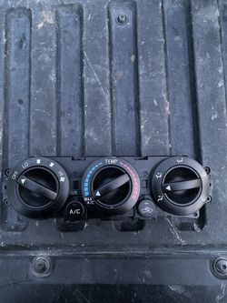 Toyota Tacoma AC Heater Climate Control Unit