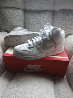 Nike Dunk High SP "Pure Platinum" sneakers.  men's size 11