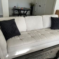 Elegant Cream Colored Tufted Sofa Sleeper