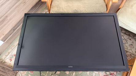 Vizio 42" 1080p HDTV E422AR - Works Perfectly - NO STAND