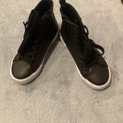 Cat & Jack Size 1 Shoes
