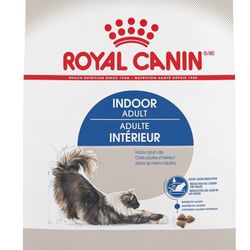 Two 15 Lb Bags Of Royal Cain indoor Cat Food