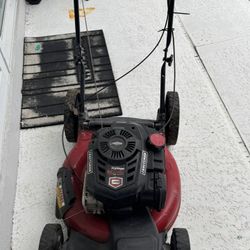 Craftsman 7.25 HP Self-Propelled Lawn Mower – Great Condition!