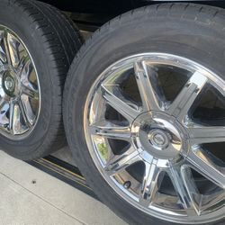 18” Chrysler 300 -2 Only-excellent Condition 