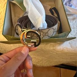 Gucci Beige Supreme Belt