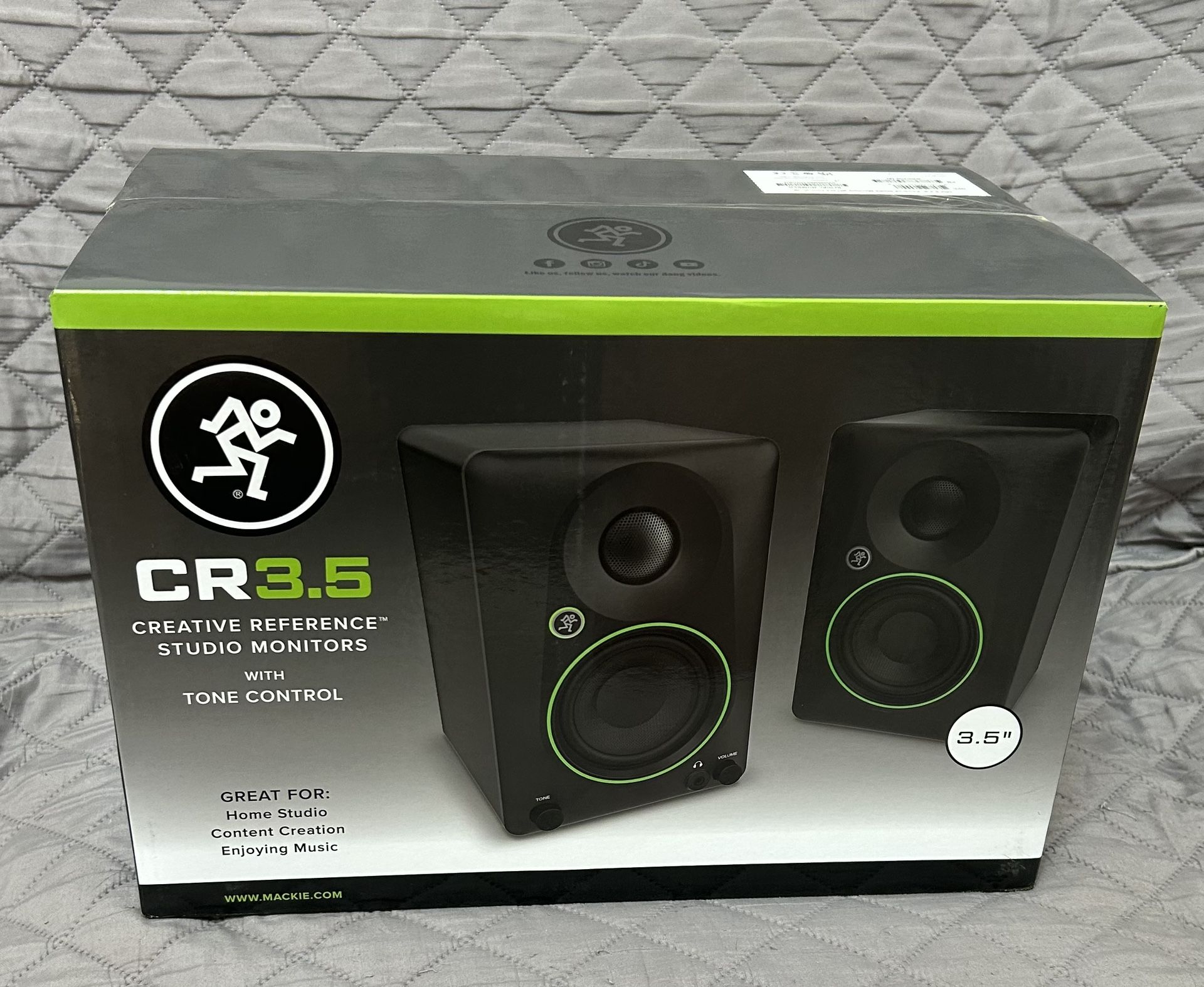 Mackie CR 3.5 Creative Reference Studio Monitors NEW