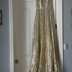 Beautiful Mac Duggal Gown