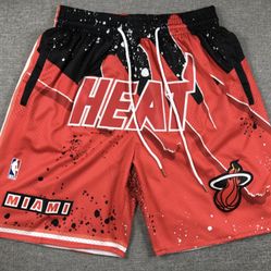 Heat Just Don Shorts Size Medium-XL