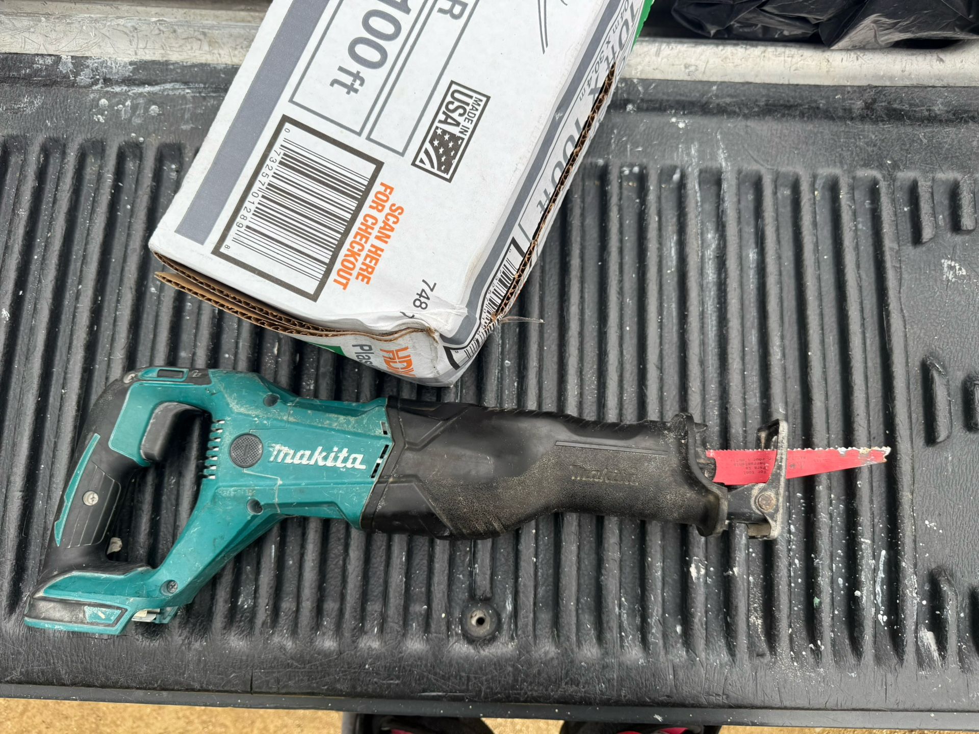 Makita Sawzall 18v Cordless