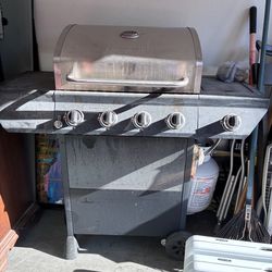 Propane grill