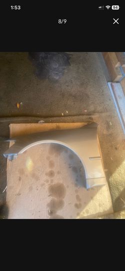 2001 Lexus is300 Driver Side Fender