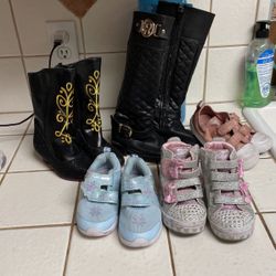 Little girl shoes size 7
