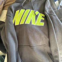 Lot Of 3 Men’s Sz XL Clothes. Very Good Condition. $40.00