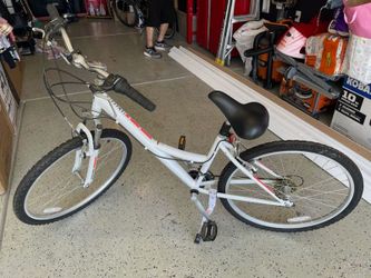 Nishiki Tamarack Women's Bike 26"