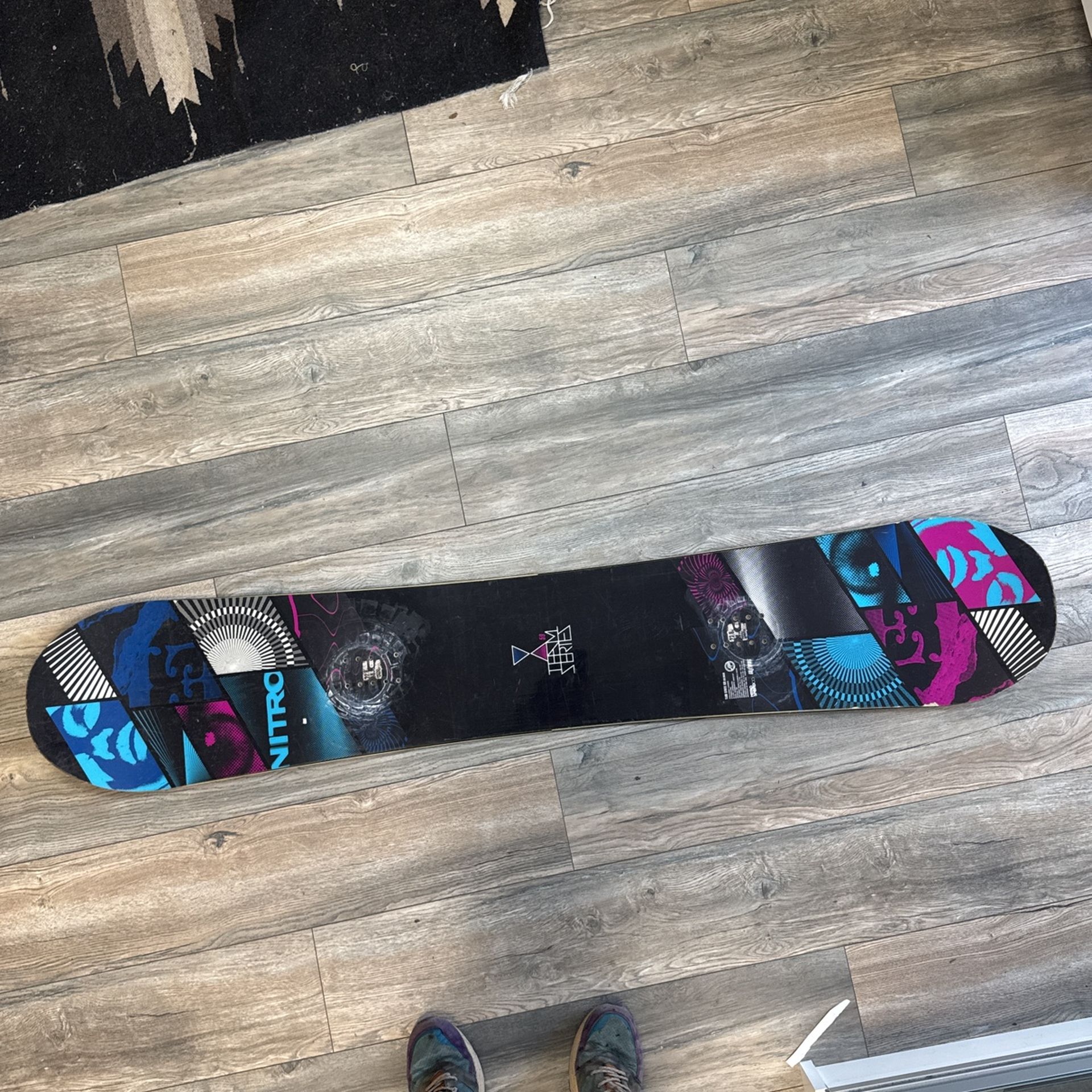 Nitro Snowboard 159 -Gullwing Banana tech Team Series