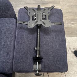 Desk TV / Monitor Mount