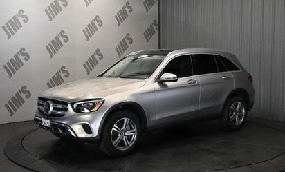 2022 Mercedes-Benz GLC 300