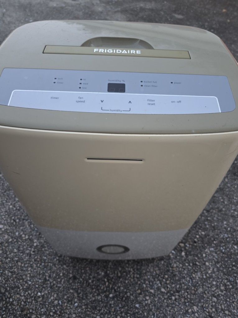 Dehumidifier