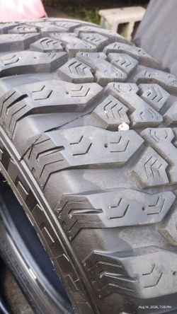 Used trailer tires
