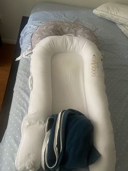 Dockatot Deluxe Plus, Boppy Pillow, And Cover