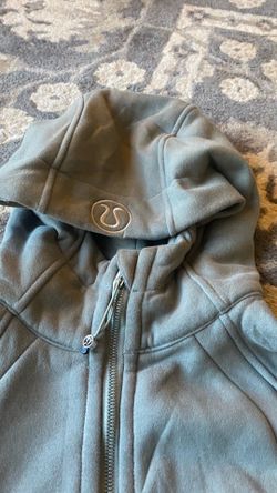 Women’s yoga full zip hoodie grey size 6