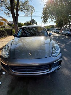 2016 Porsche Cayenne