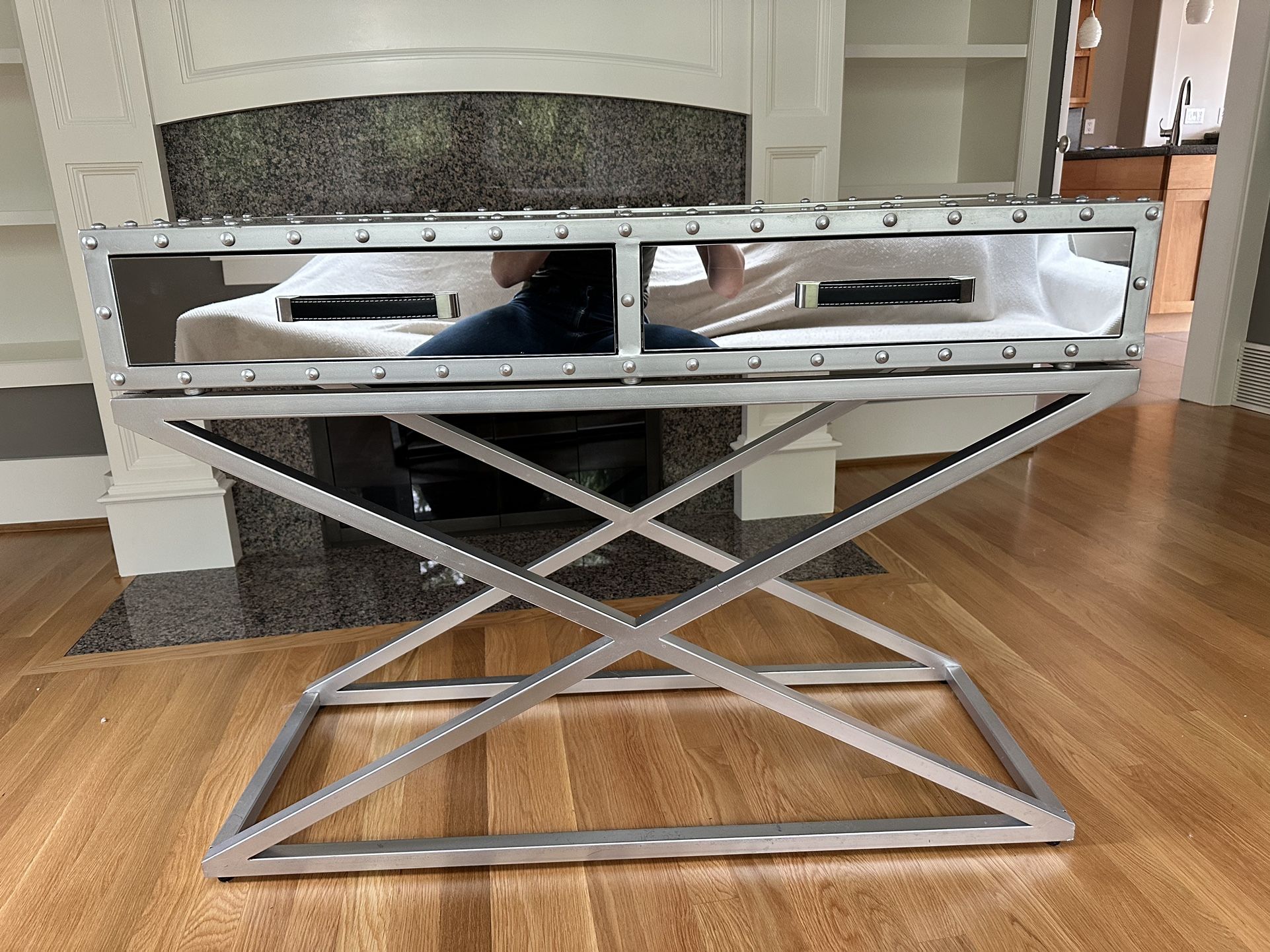 Super Cute Mirrored Console Table