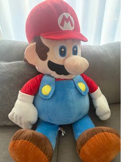 4 foot plush super Mario