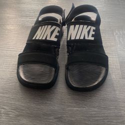 Nike Sandal