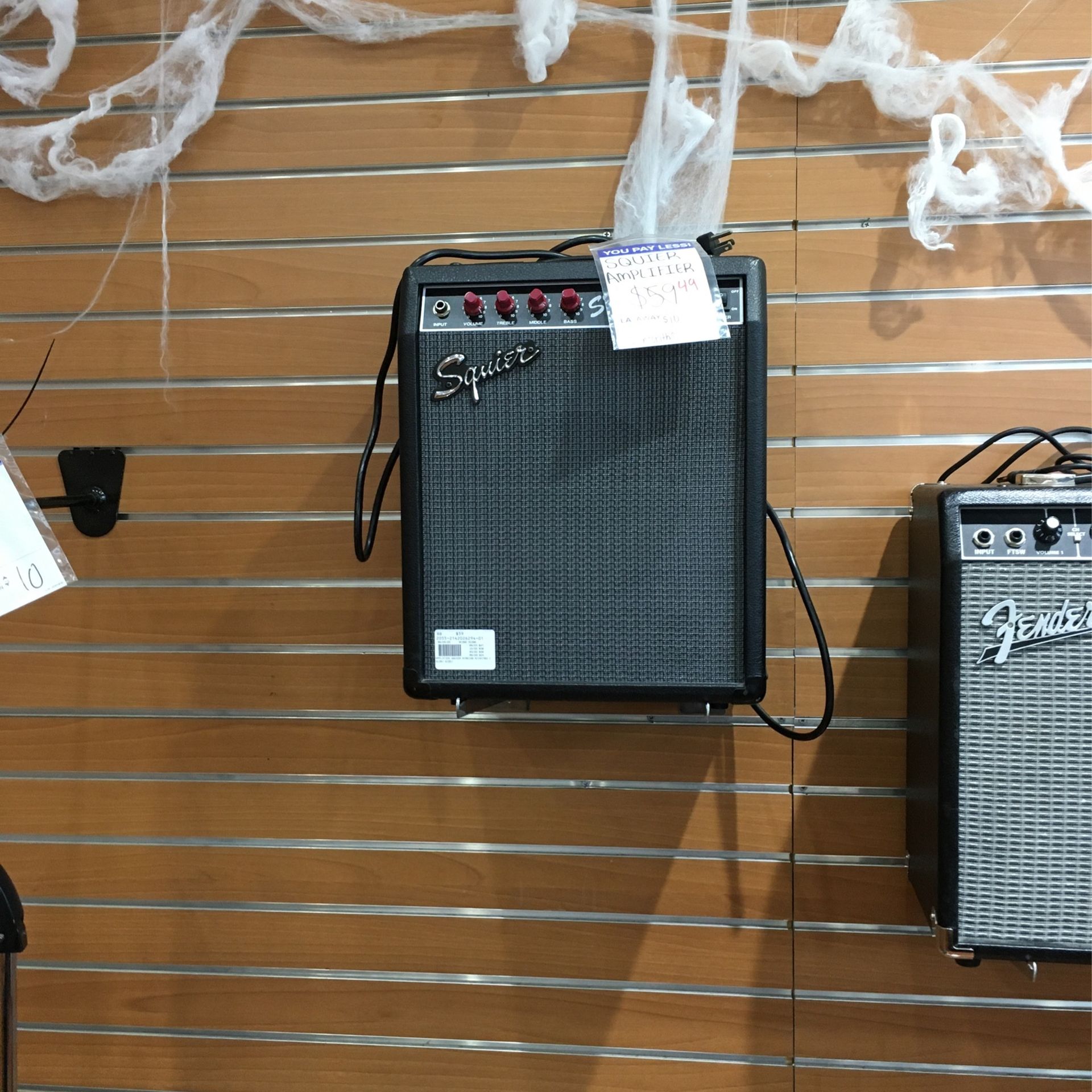 Squier Guitar Amplifier