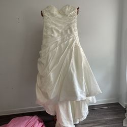 Wedding  Gown 