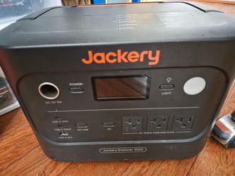 Jackery explorer 1000