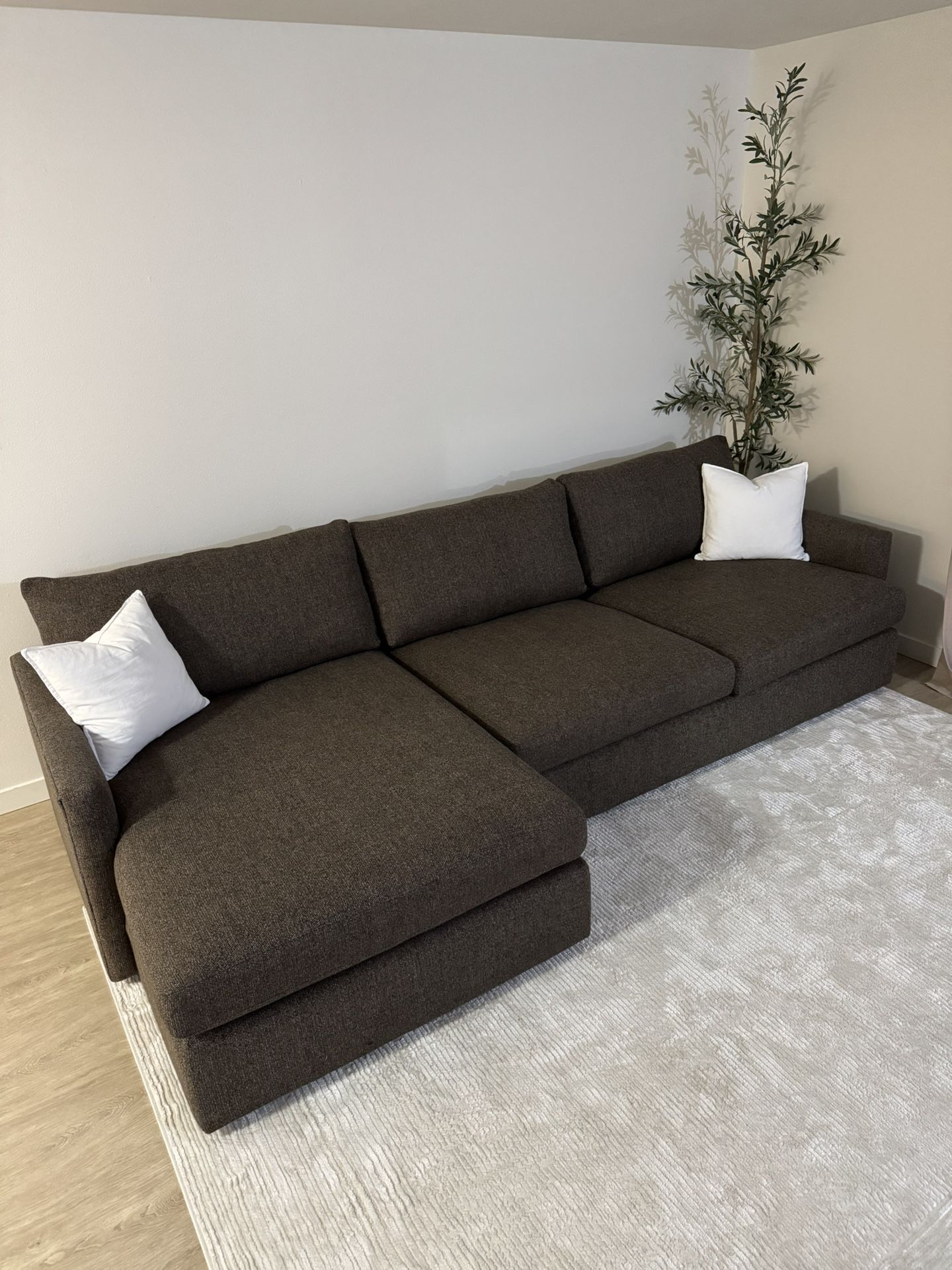 Crate And Barrel Sectional Couch 