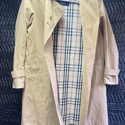 BURBERRY The Kensington Trench Coat midsize size medium women’s