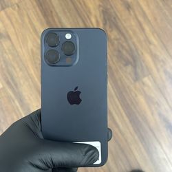 iPhone 15 pro max 256Gb factory unlocked