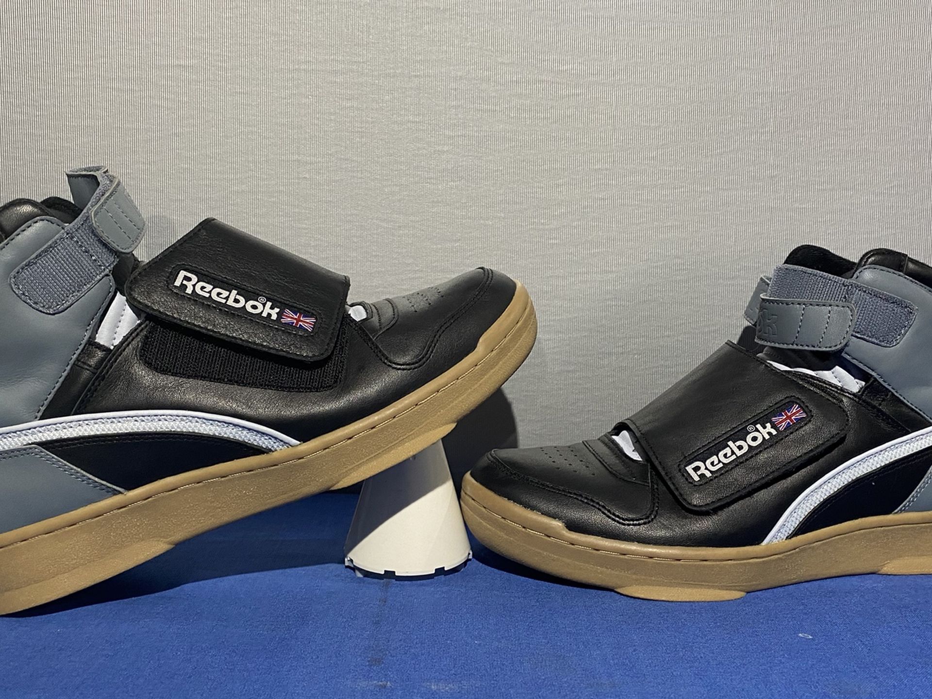 Reebok “CR1 Sample” “Alien Stomper Mid” Size.9